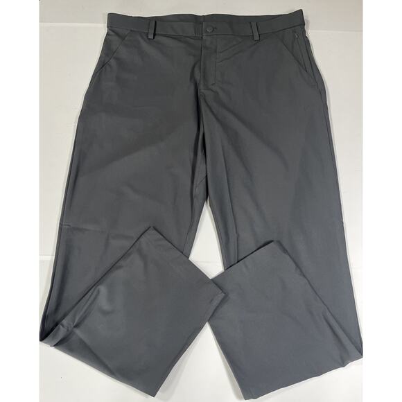 kirkland signature mens 5 pocket performance pant NWT 40x32 Grey - Picture 1 of 9
